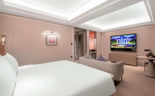 Mercure Chongqing Times Paradise Walk