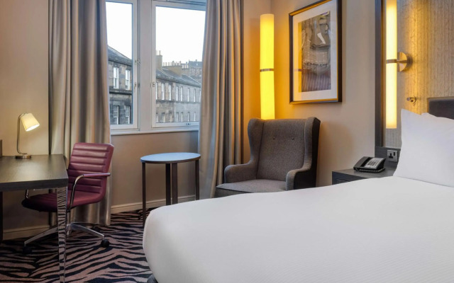 DoubleTree by Hilton Edinburgh City Centre