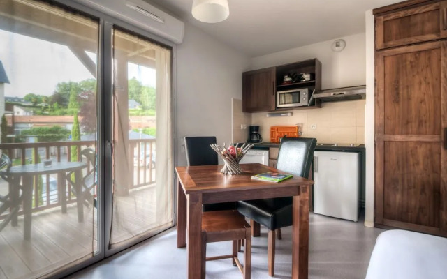 Comfort Aparthotel Lourdes L’Acacia