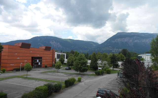 Hôtel Premiere Classe Grenoble Sud - Gières Université