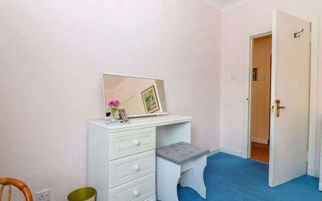 Bay View Apartment