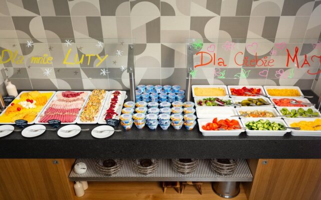 Holiday Inn Warsaw City Centre