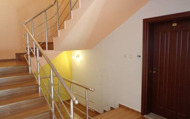 Tania Guest House