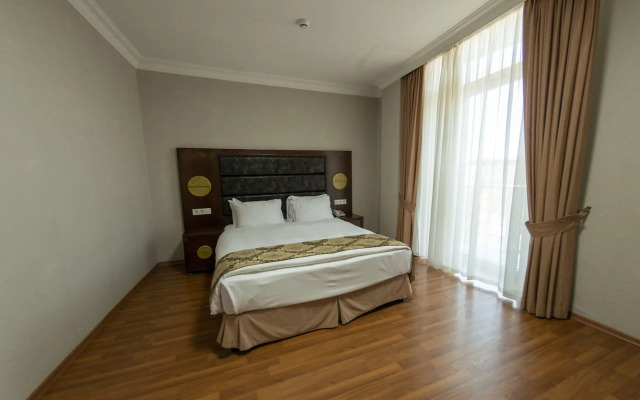 Era Palace Hotel