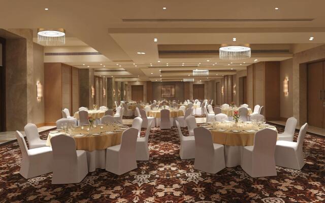 DoubleTree by Hilton Agra