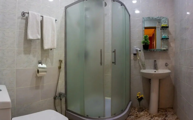 Отель Iva Old City