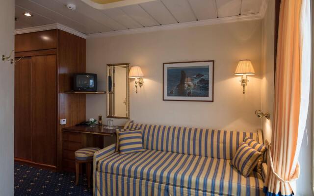 Hotelships Holland