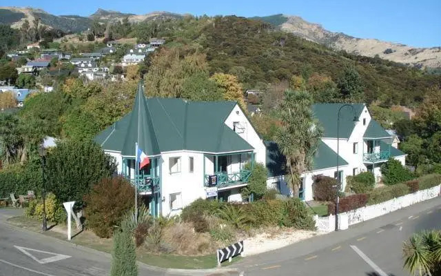 La Rive Motel