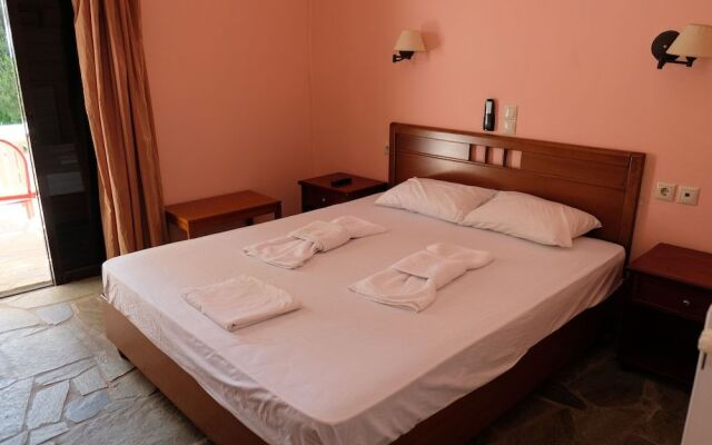 Hotel Rovies