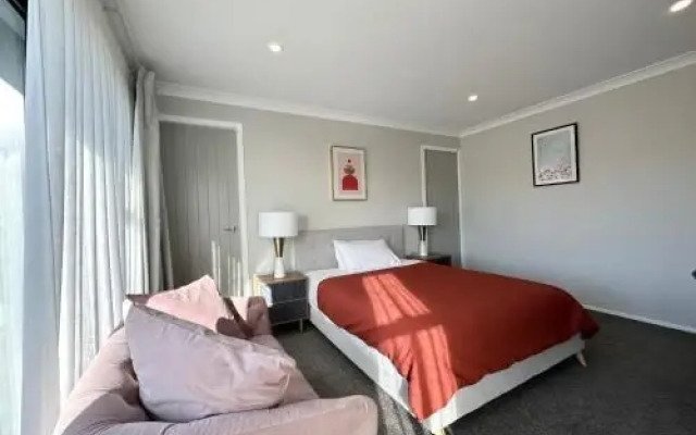 Mountain View Room
