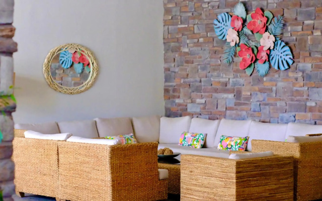 Hawaii Hotel