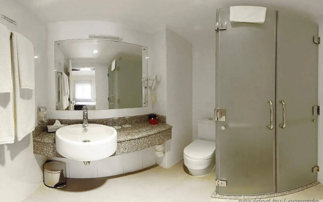 Coral Strand Smart Choice Hotel