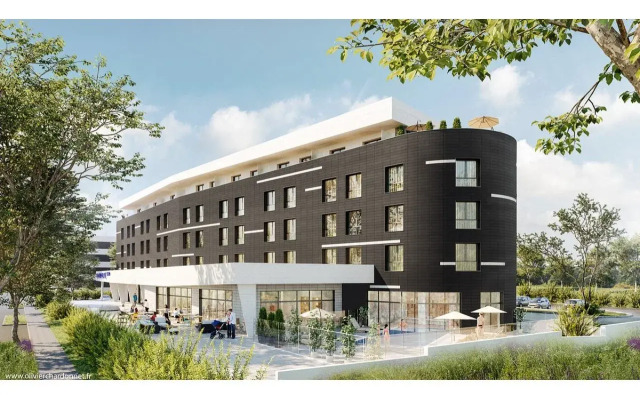 Golden Tulip Reims