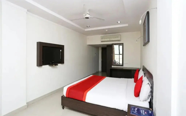 Hotel G7 By OYO Rooms