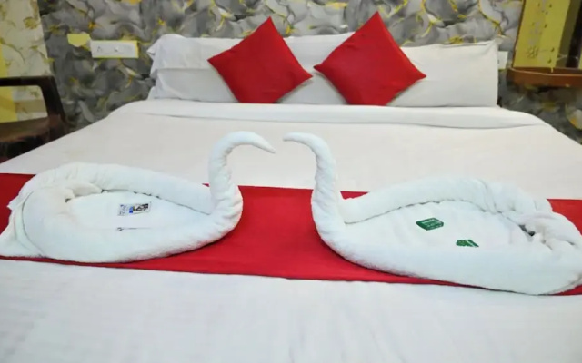 Shree Ganesh Resort -near Temple & Beach