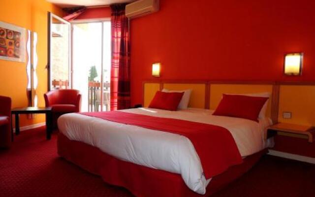 hôtel tennis internationnal