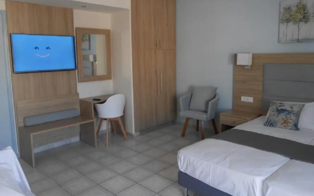 Aristo Apartments