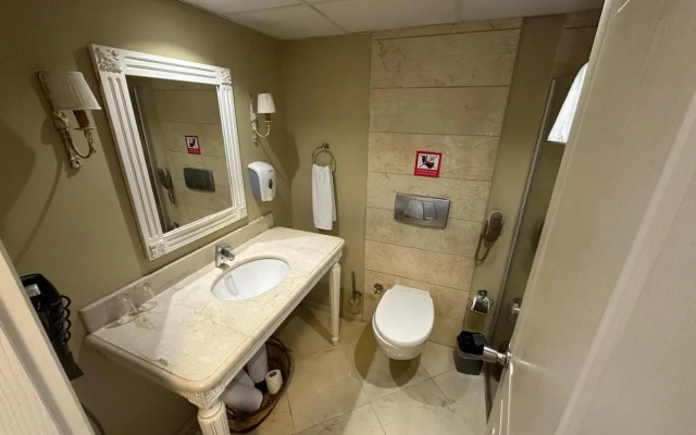 Hotel Carina