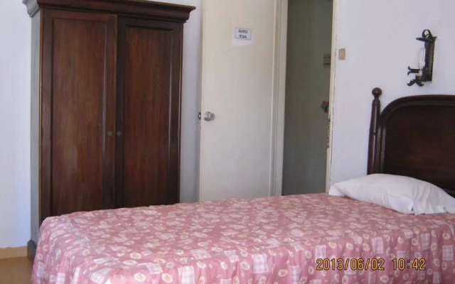 Residencial Miradoiro Guest House