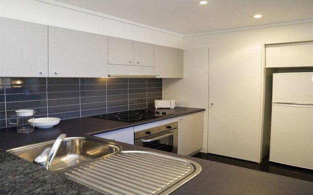 Adina Apartment Hotel Perth - Barrack Plaza