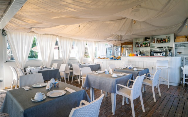 Relais Freedom Club