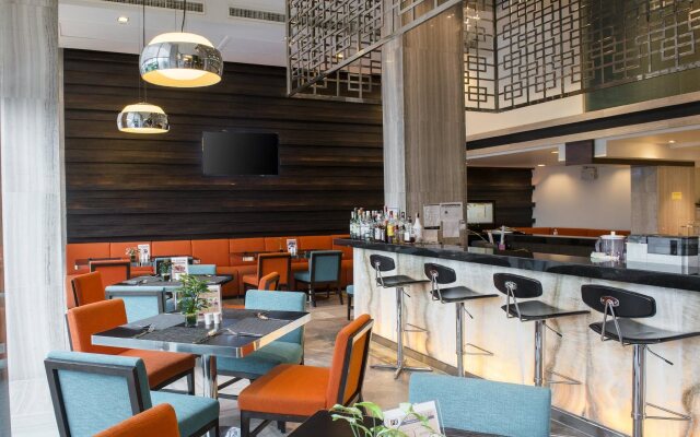 FX Hotel Metrolink Makkasan
