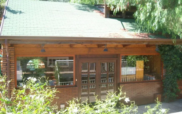 Villa SiS Dandify