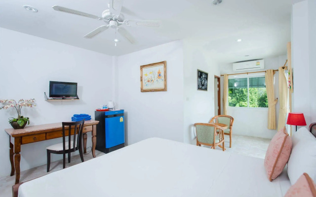 SR Sea View Apartments