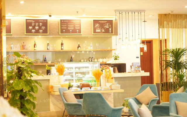Novotel Suites Hanoi