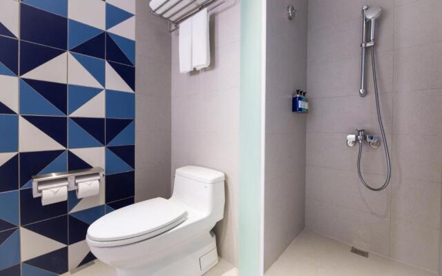 Holiday Inn Express Taichung Fengchia by IHG