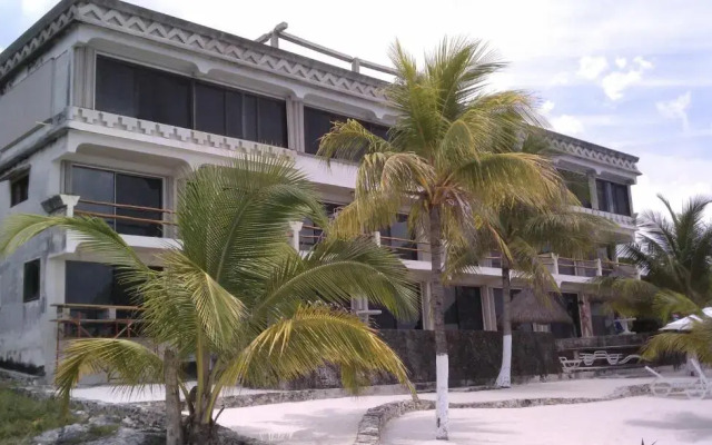 Condumel Condominiums