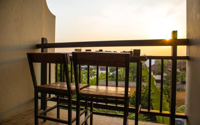 Phaya Inn