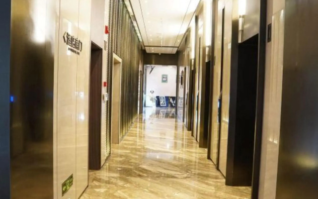 Mr.D Hotel