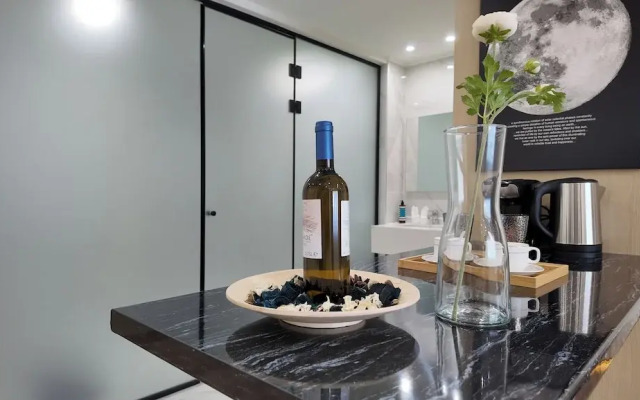 CC LUX Suites