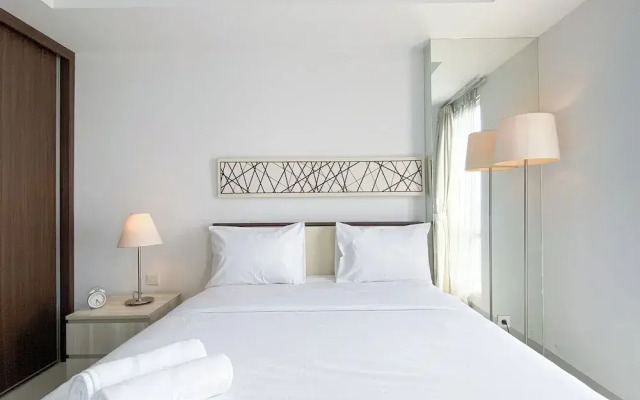 Spacious and Comfort Studio Apartment at Azalea Suites