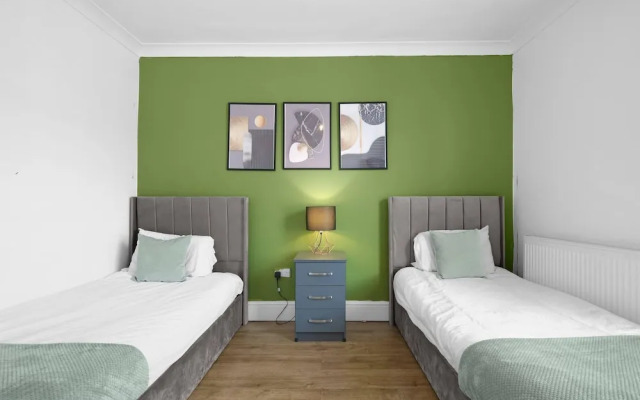 Radford 3 Bedroom and 1 Bathroom House