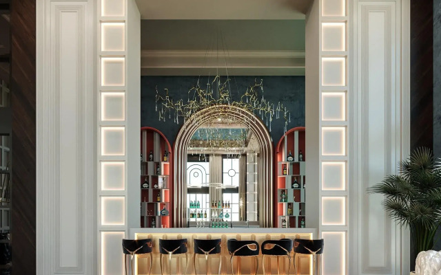 Serenity Queen Hotel