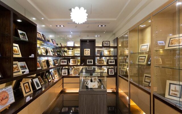 Ever Delightful Business Hotel