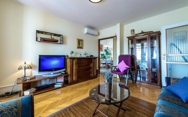 Amazing Apartment in Dubrovnik With Wifi and 2 Bedrooms