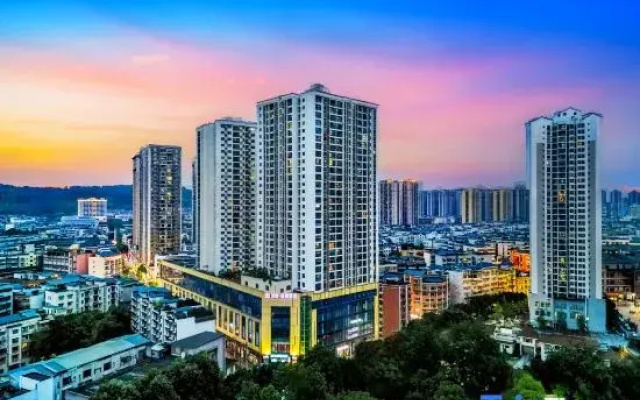 Lano Huajing Hotel