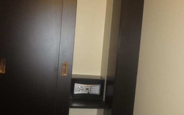 Real Suite