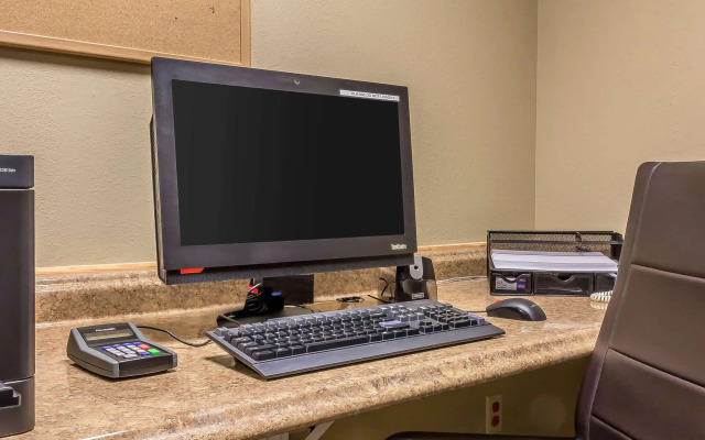 Comfort Suites Near Casinos Norwich-Uncasville CT