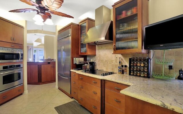 Royal Marco Way Condo