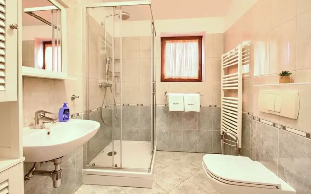 Villa Tara With a Beautiful Heated Pool