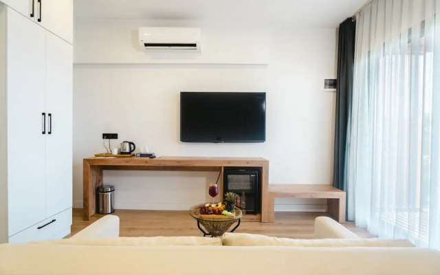 niXie Hotel & Beach - Adults Only