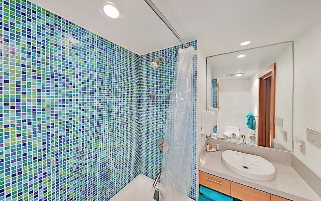 15tru2ag 3 Bedroom Condo