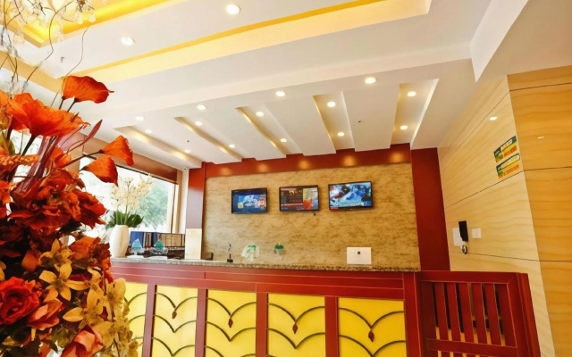 GreenTree Inn Shanghai FTA Waigaoqiao Free Trade Zone North Subway Station Shell Hotel