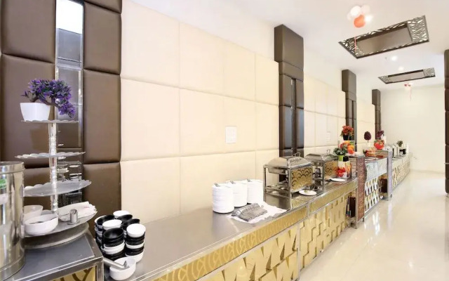 OYO 14981 Hotel Royal MJS