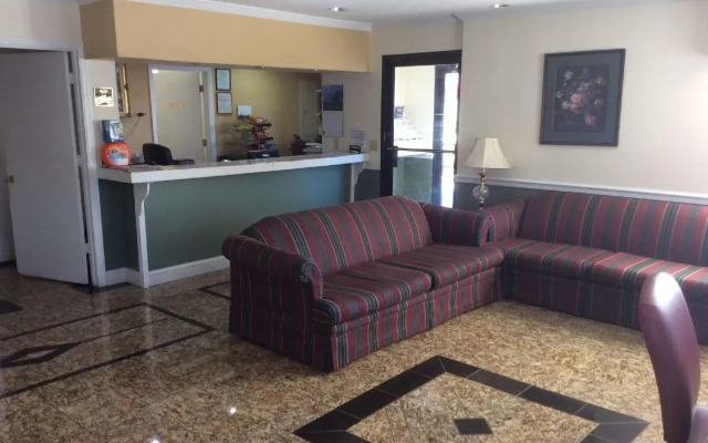 Relax Inn Milledgeville