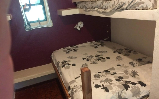 Casa Colonial Térrea no Saco da Capela em Ilhabela